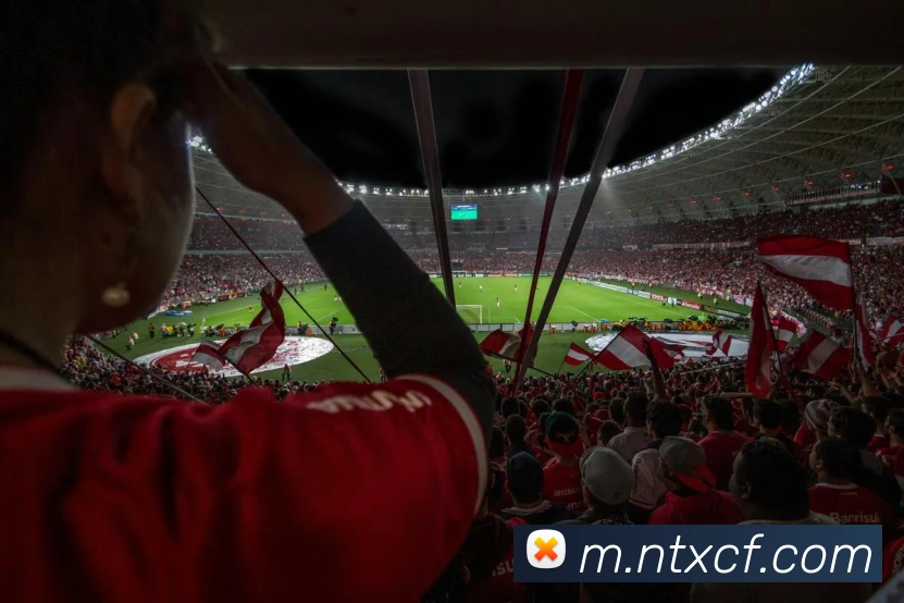 超凡国际APP 封面图